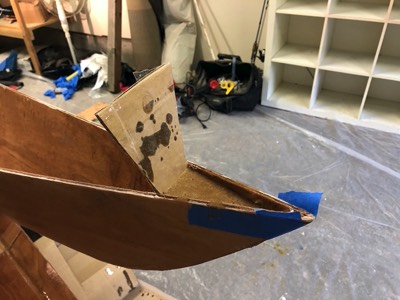  10/18/17 - The bow and stern tips are filled with thickened epoxy. 