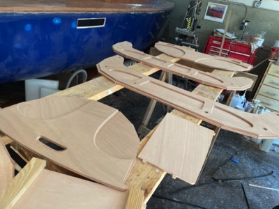  Bulkhead and transom pieces are laid out. 