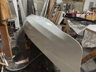  First coat for the hull. 